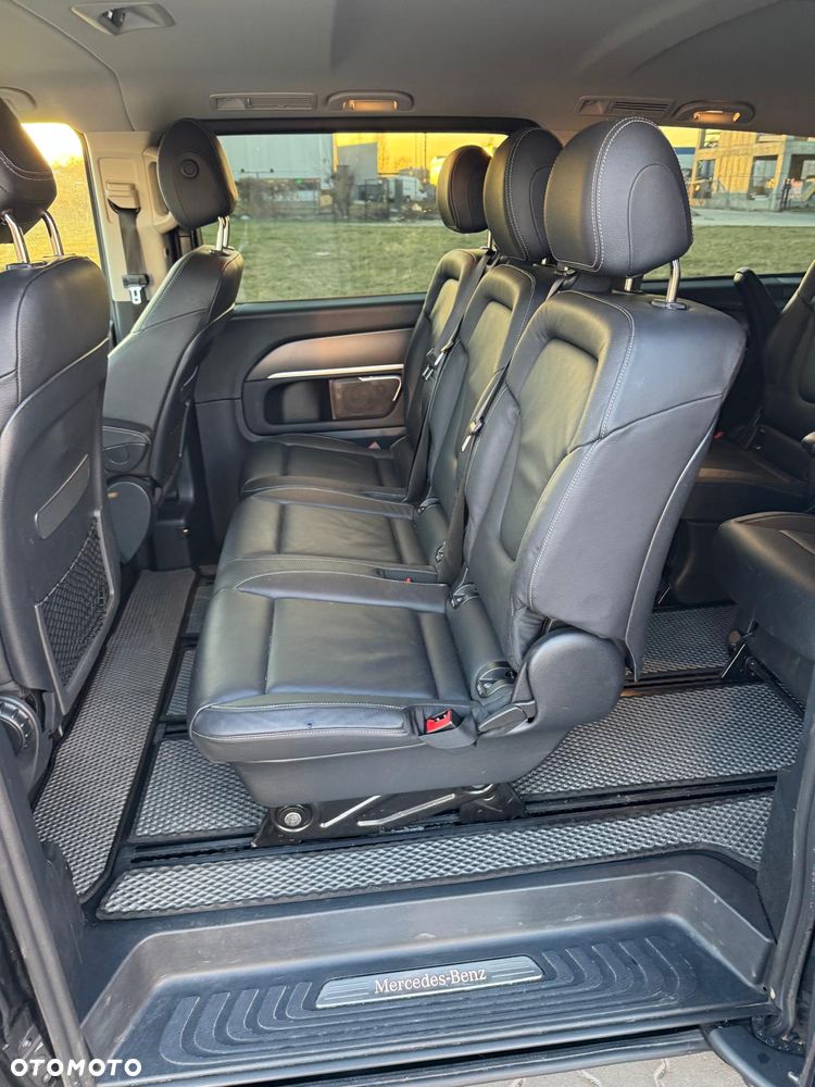 Mercedes-Benz Klasa V 300 d lang 4Matic 9G-TRONIC Avantgarde Edition 2020 - 11