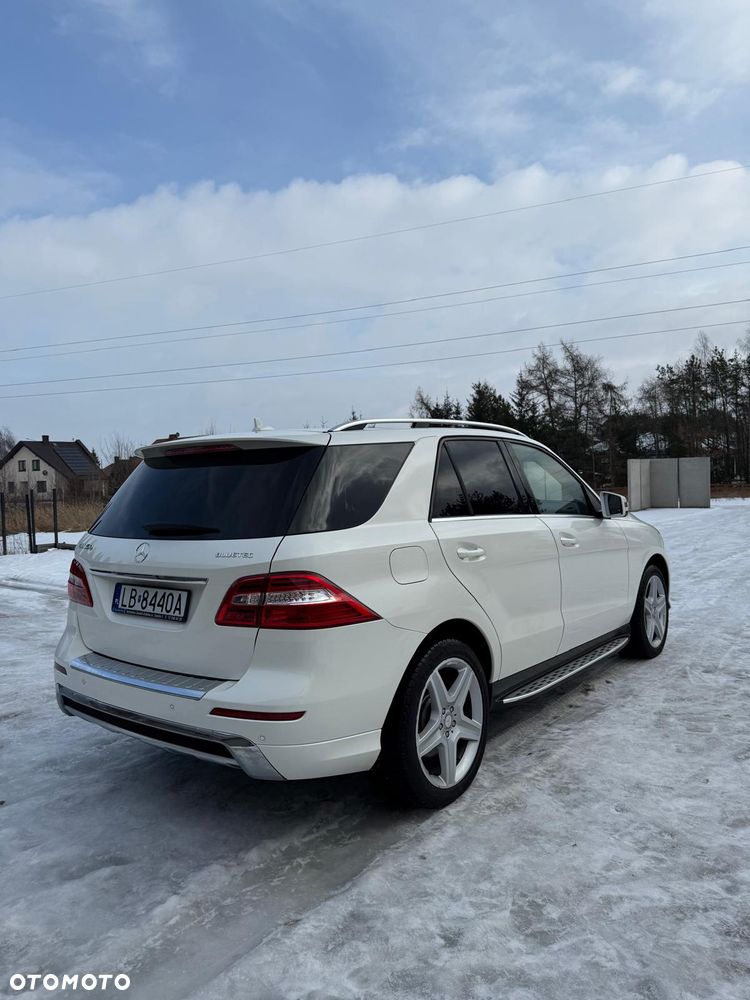 Mercedes-Benz ML - 4