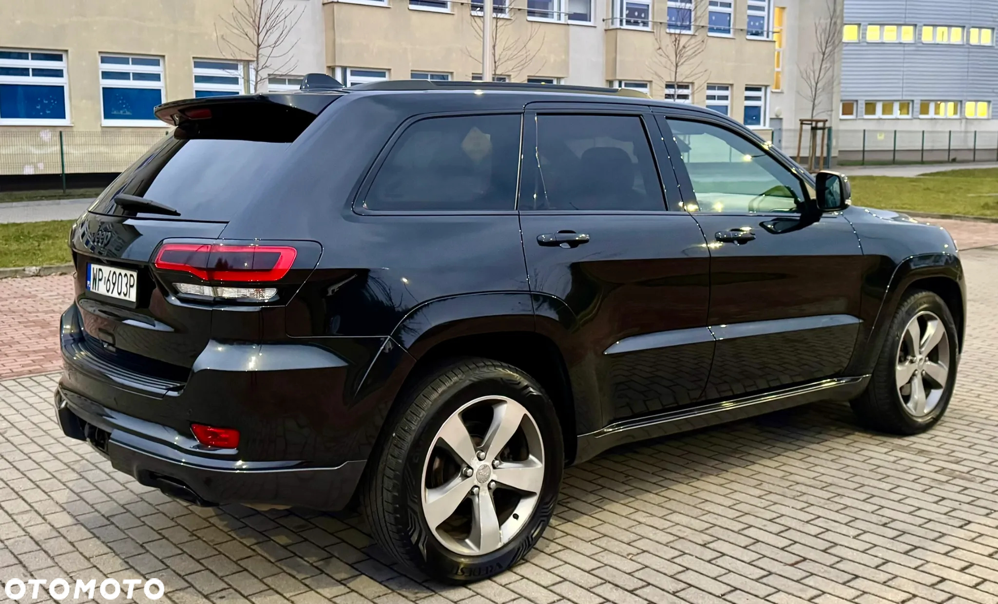 Jeep Grand Cherokee 3.0 CRD Overland Summit - 2