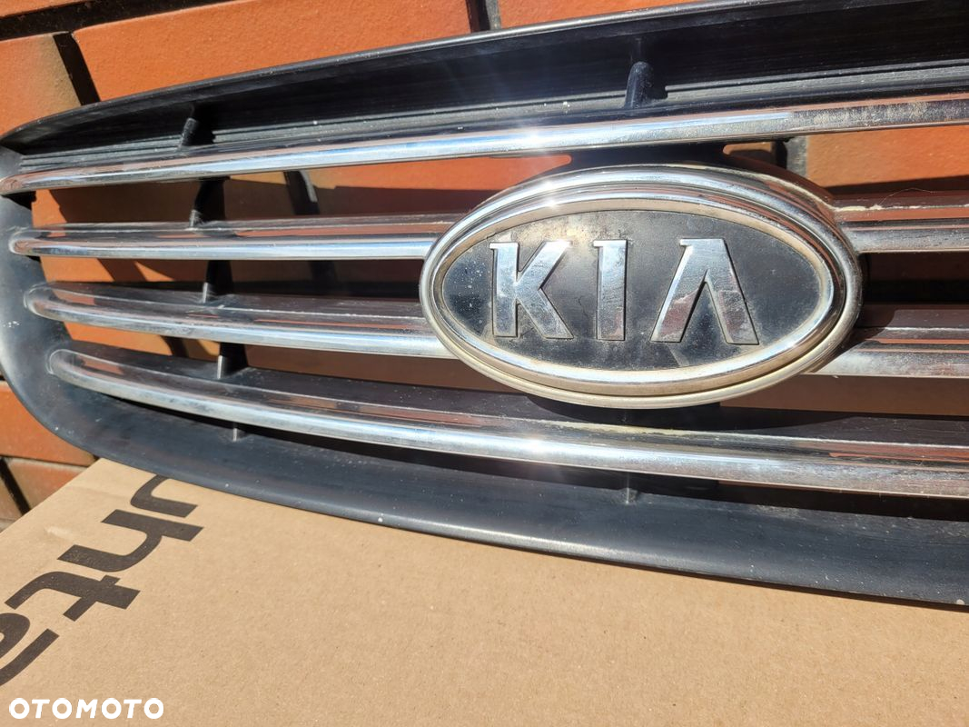 Grill Kia Magnetis ATRAPA 86350-2G100 - 2