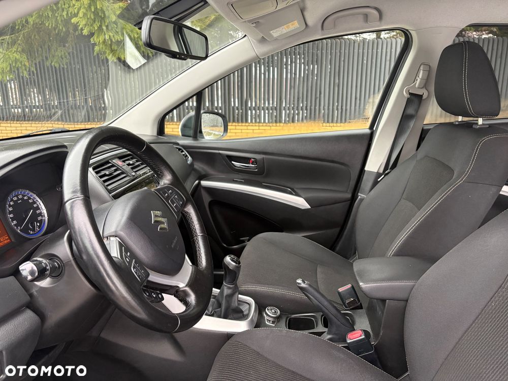 Suzuki SX4 - 9