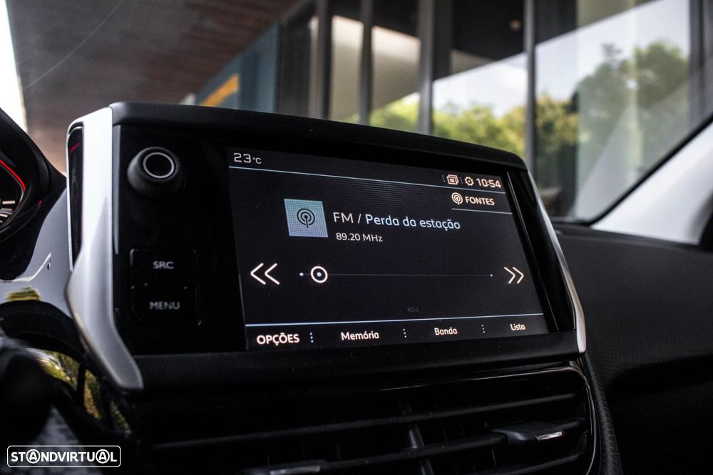 Peugeot 2008 PureTech 110 Stop&Start Allure - 36