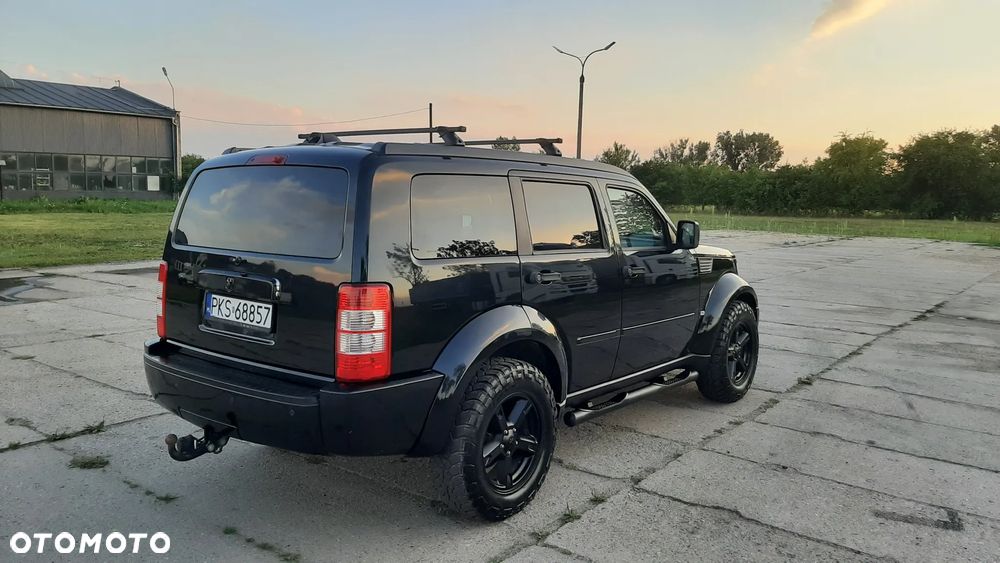 Dodge Nitro 2.8 CRD SXT - 2