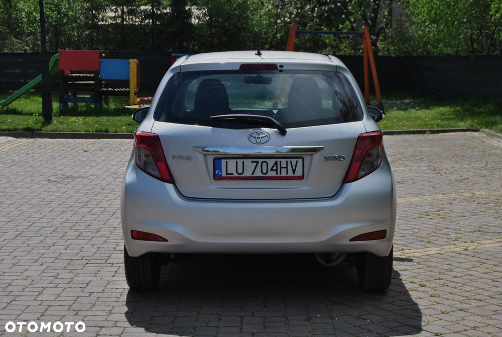 Toyota Yaris 1.0 Active - 17