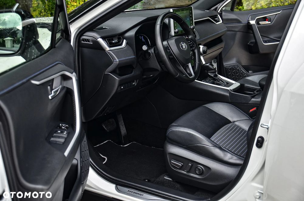 Toyota RAV4 2.5 Hybrid Black Edition by JBL 4x2 - 25