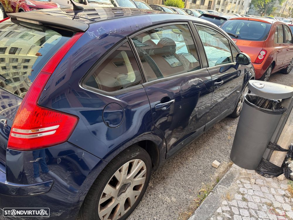 Citroën C4 1.6 HDi 110 VTR Pack - 4