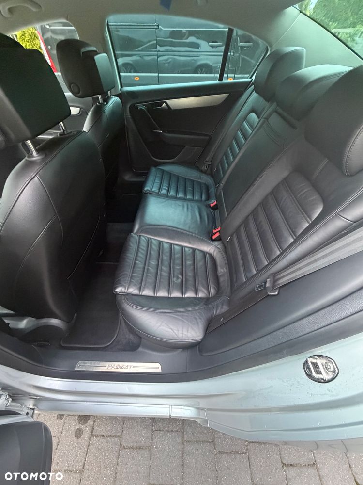 Volkswagen Passat 2.0 TDI Comfortline Optimum - 13