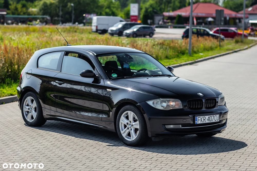 BMW Seria 1 118d - 8