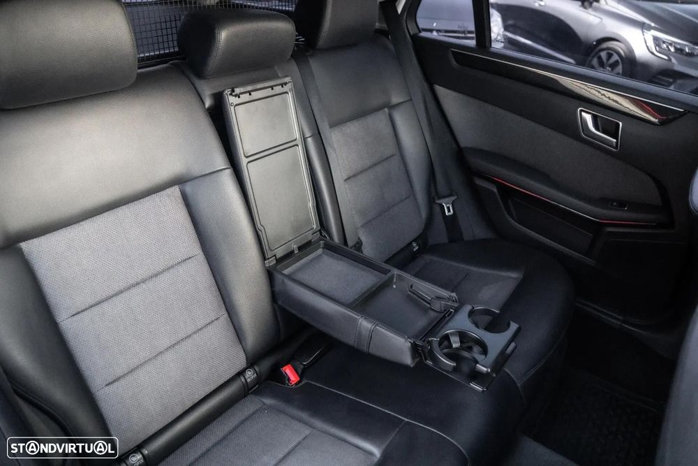 Mercedes-Benz E 220 BlueTEC 9G-TRONIC Avantgarde - 29