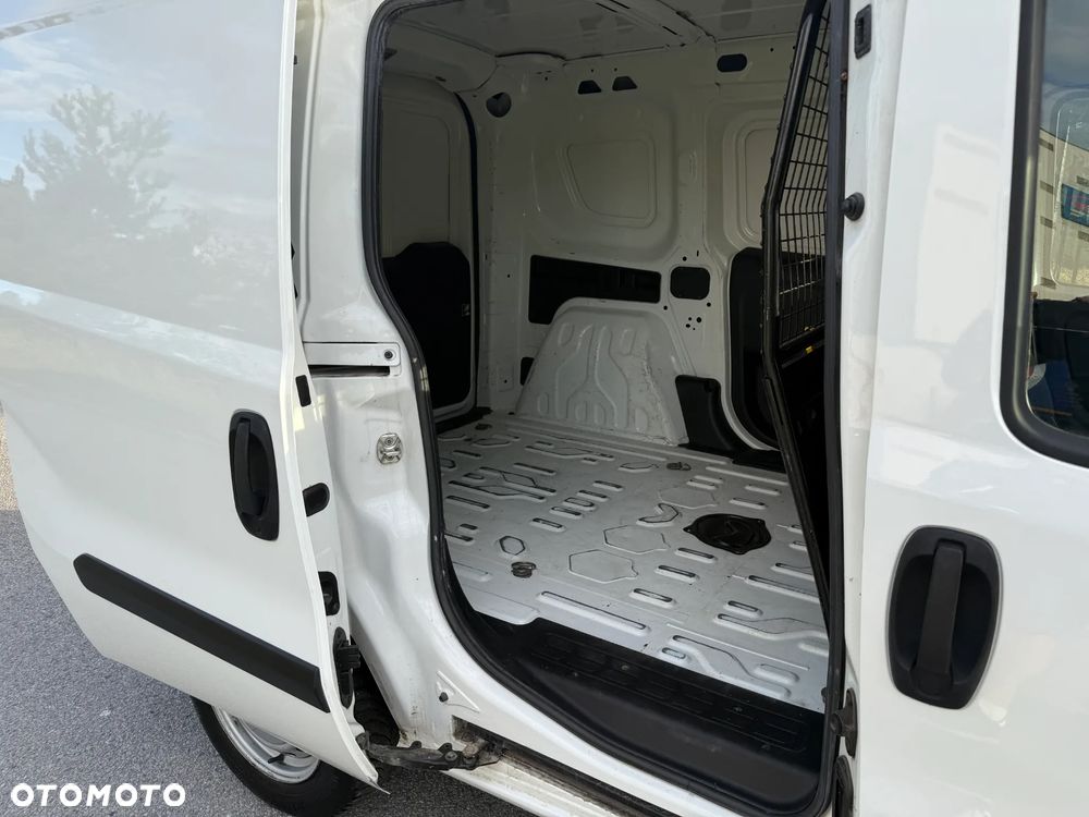Fiat Doblo - 10