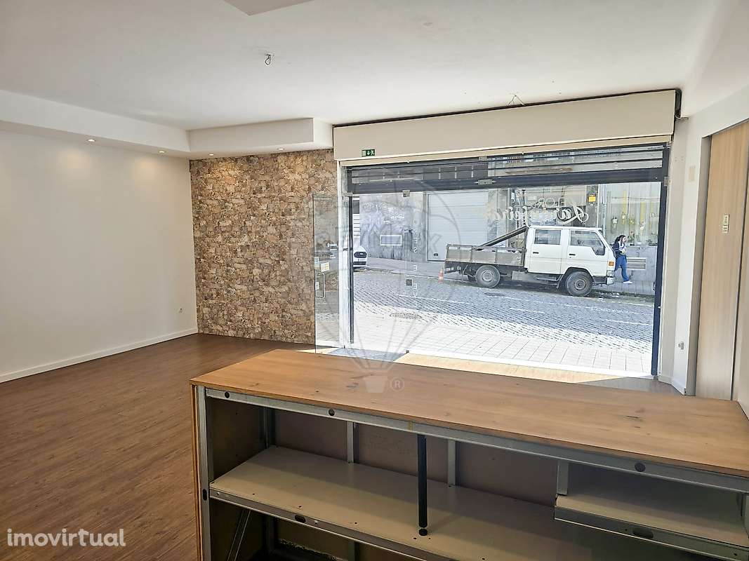 Loja  para arrendamento - Grande imagem: 5/14