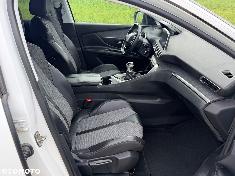 Peugeot 3008 BlueHDi 120 Stop & Start Allure - 18