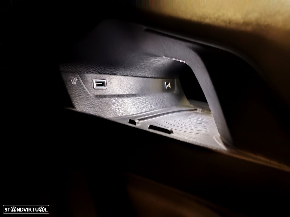 Peugeot 508 1.5 BlueHDi Allure Pack EAT8 - 17