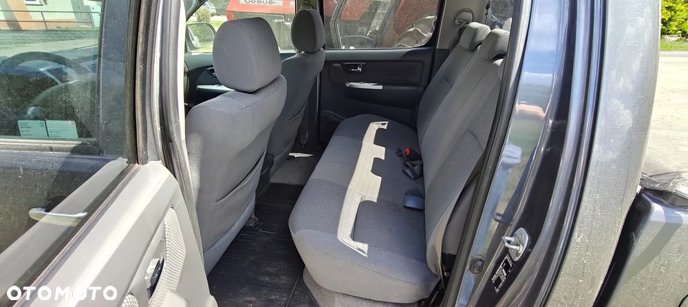 Toyota Hilux 3.0 D-4D SR5 - 8