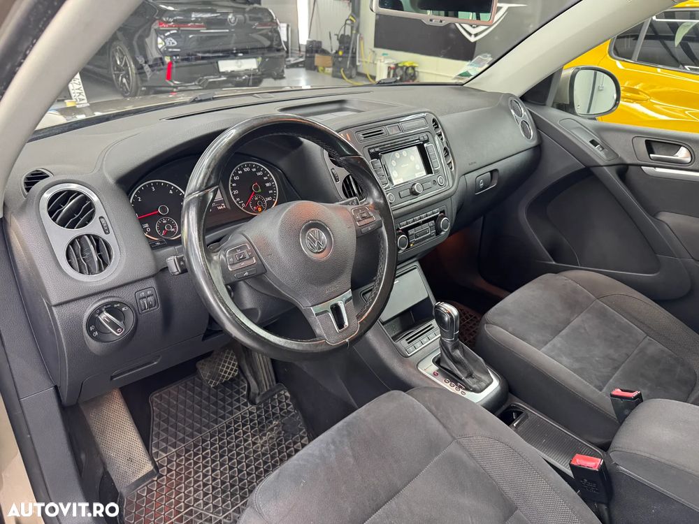 Volkswagen Tiguan 2.0 TDI DPF 4Motion BlueMotion Technology DSG Life - 15