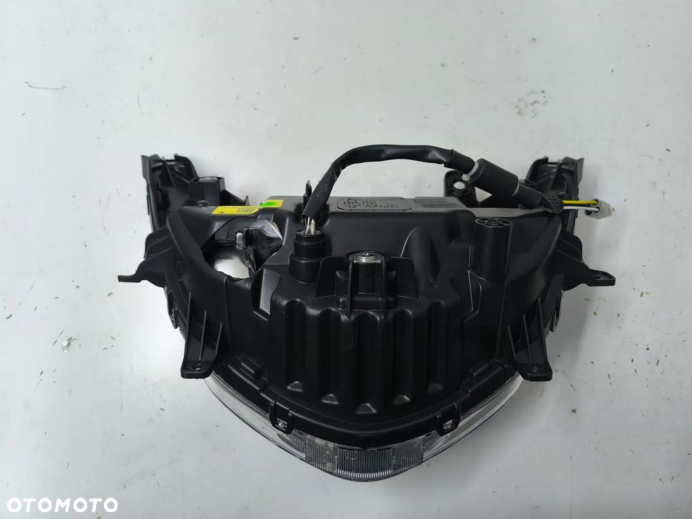 Reflektor Suzuki Burgman Suzuki 125 - 3