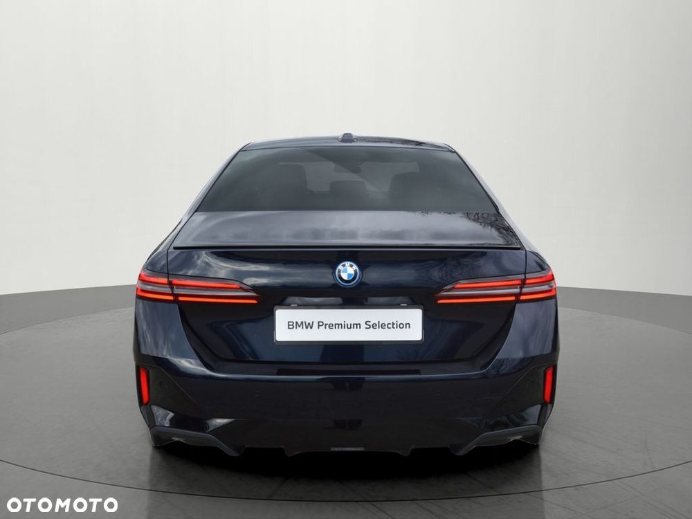BMW Seria 5 - 10