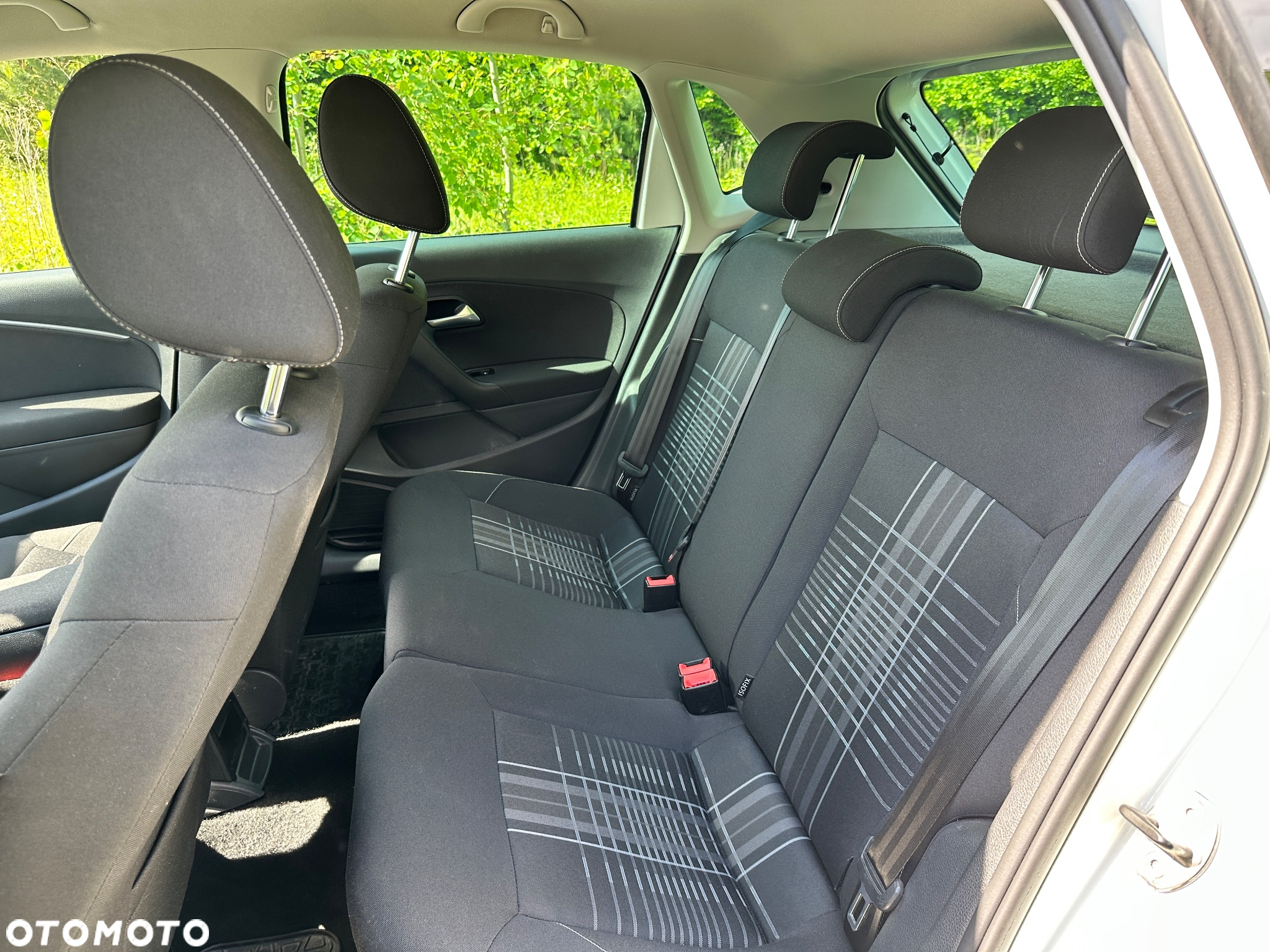 Volkswagen Polo 1.2 TSI Blue Motion Technology DSG Lounge - 11