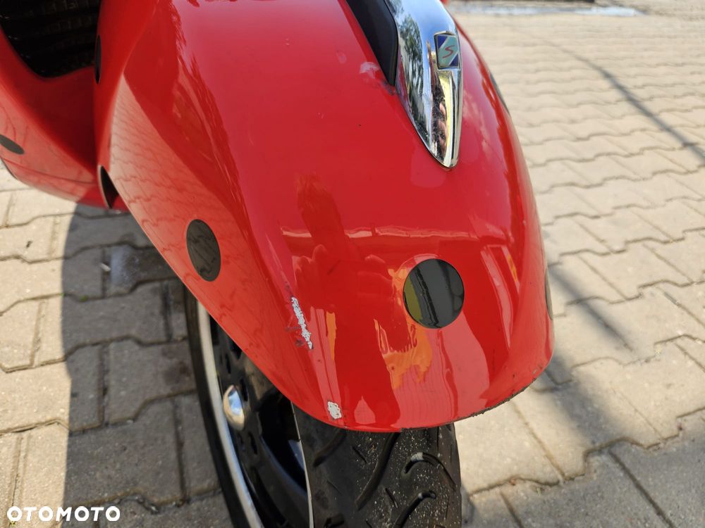 Piaggio Vespa - 8