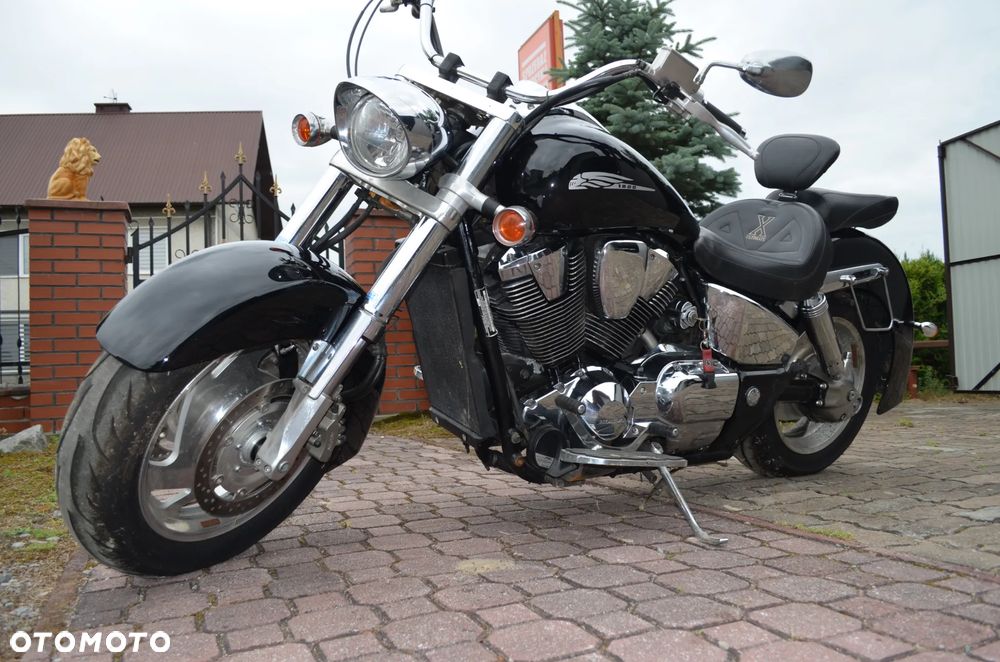 Yamaha Midnight Star - 26