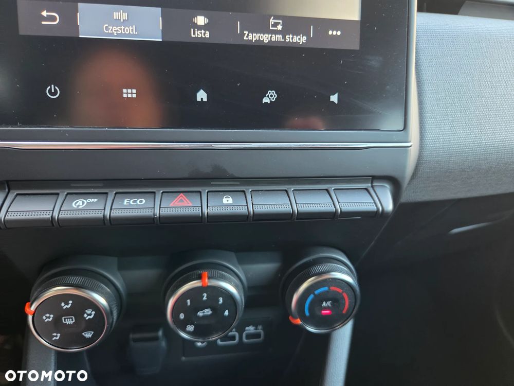Renault Clio TCe 100 EDITION ONE - 9