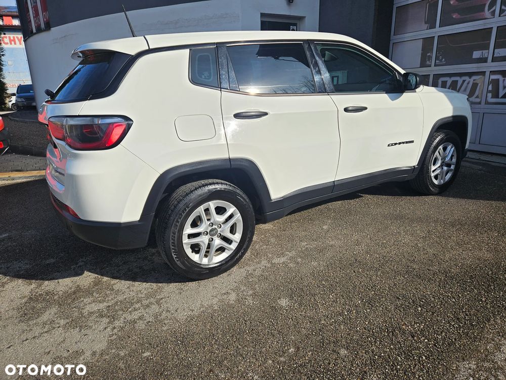 Jeep Compass 1.4 TMair Sport FWD S&S - 11