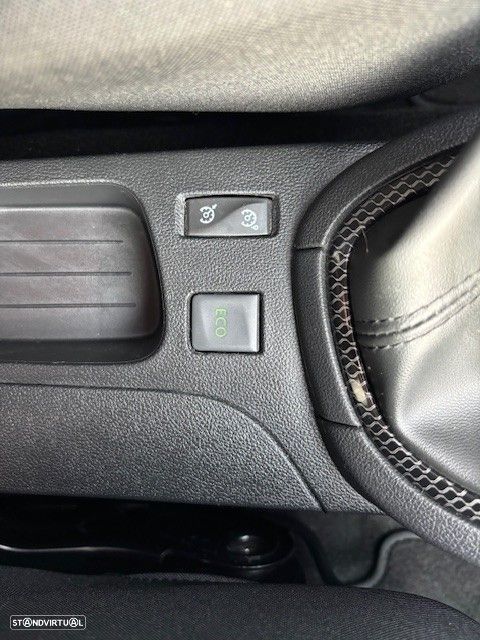 Renault Clio (Energy) TCe 90 Bose Edition - 10