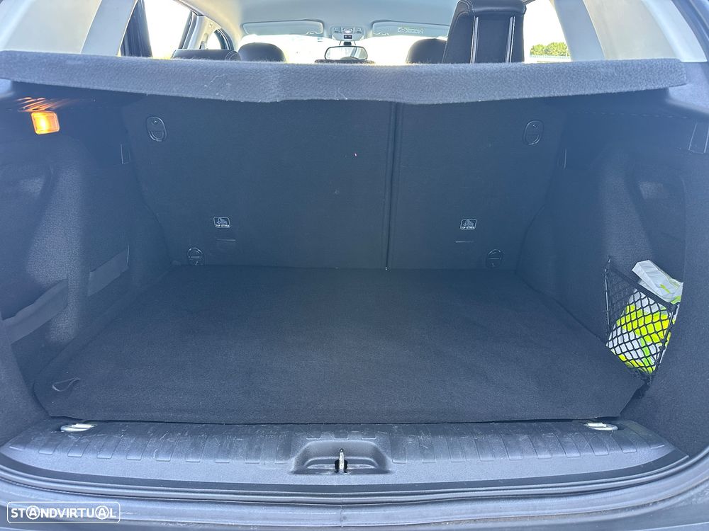 Peugeot 2008 BlueHDi FAP 120 STOP & START EAT6 Allure - 13