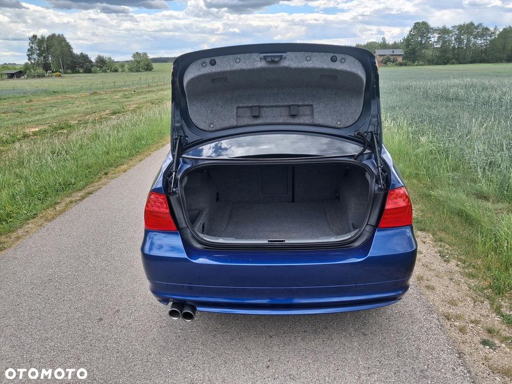 BMW Seria 3 - 30