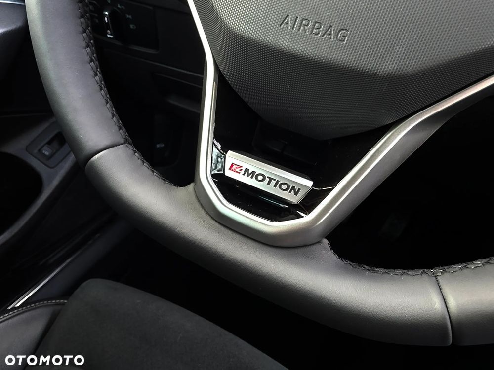 Volkswagen Passat 2.0 TDI 4Mot Elegance DSG - 28