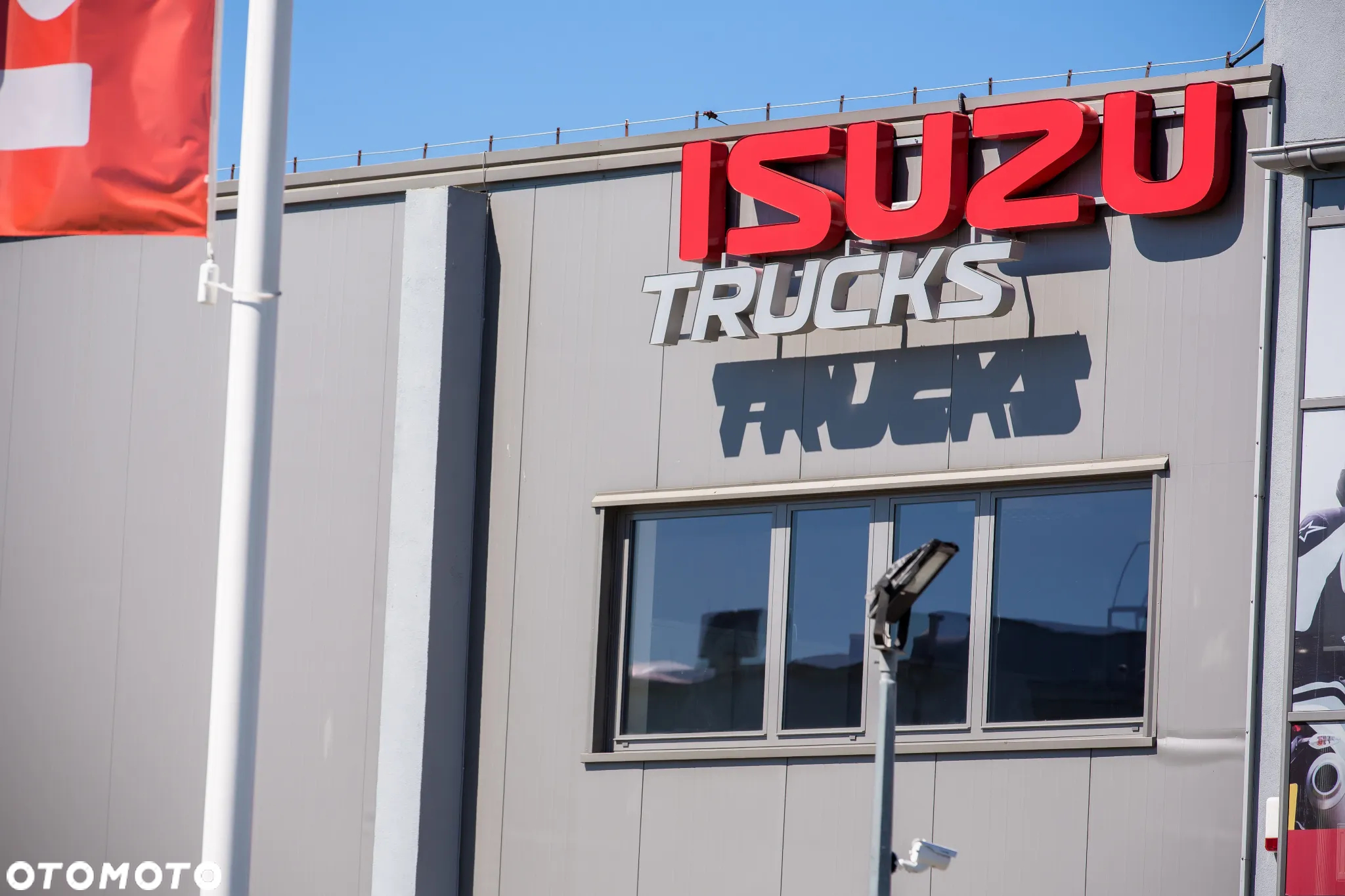 SZTYCA i LUSTERKO Isuzu serii N NPR NQR M L - 21
