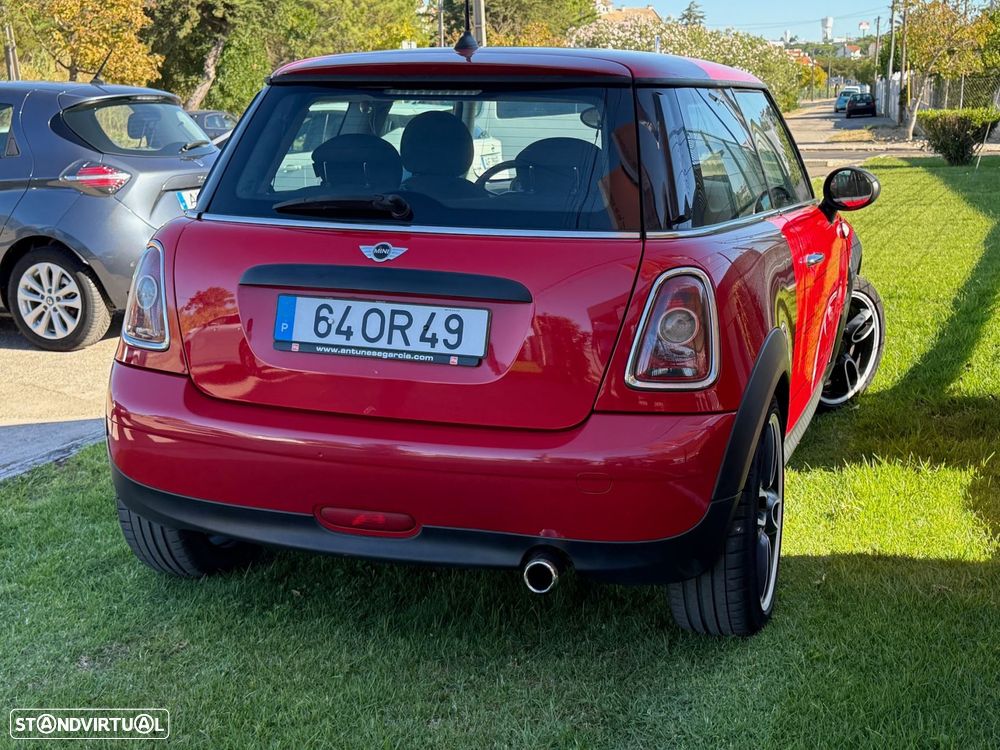 MINI 3 Portas One D - 3