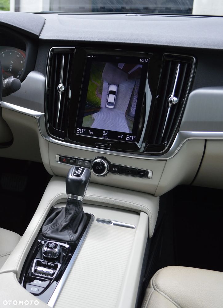 Volvo S90 T6 AWD Momentum - 3