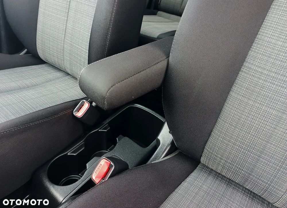 Kia Venga 1.6 CRDi 128 Business Line - 15