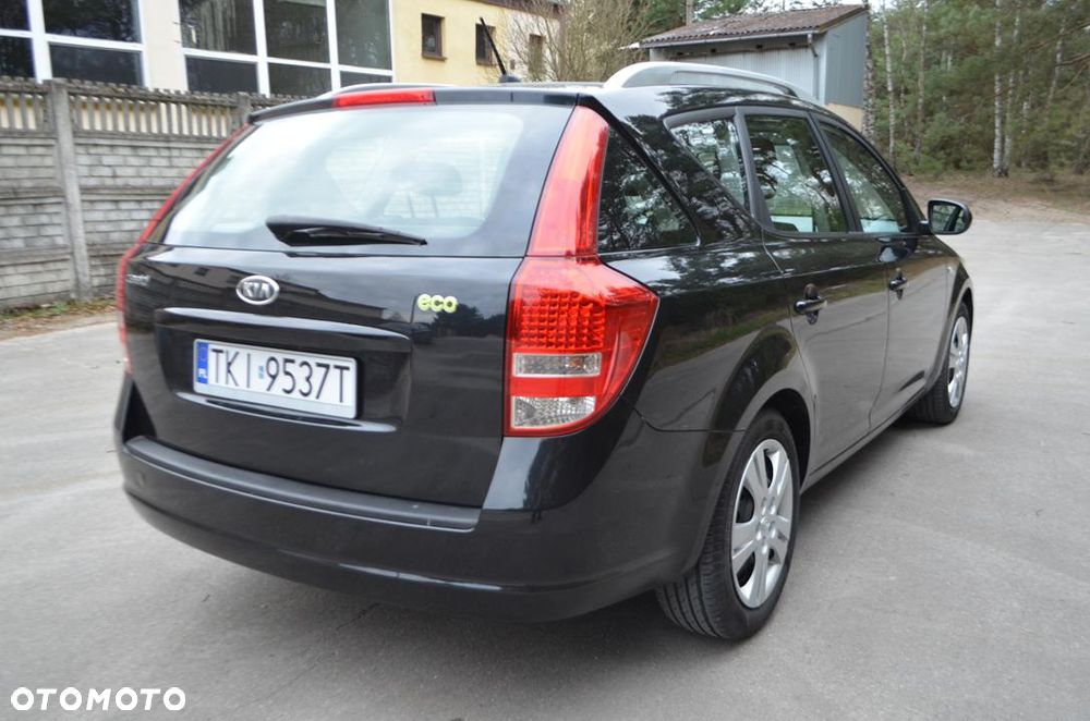 Kia Ceed 1.6 Comfort - 11