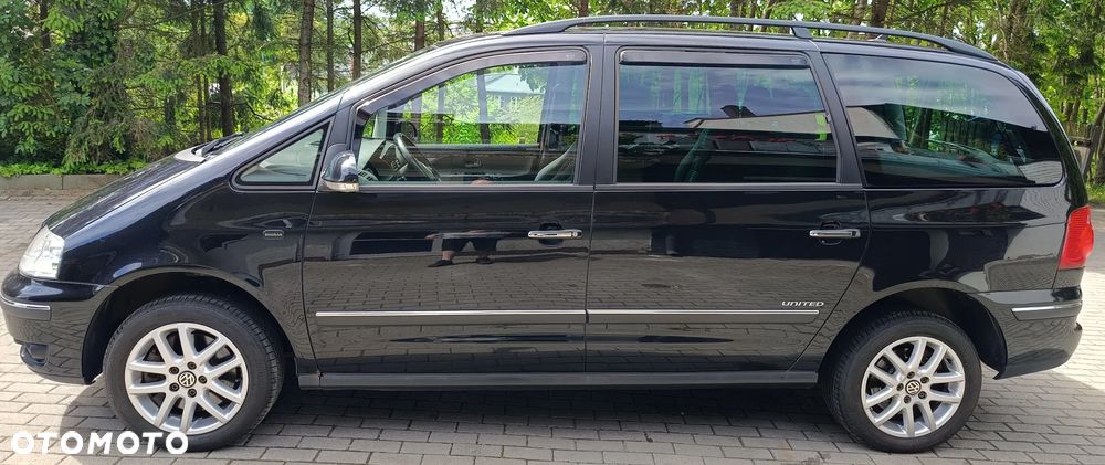 Volkswagen Sharan 1.8T Highline Tiptr - 6