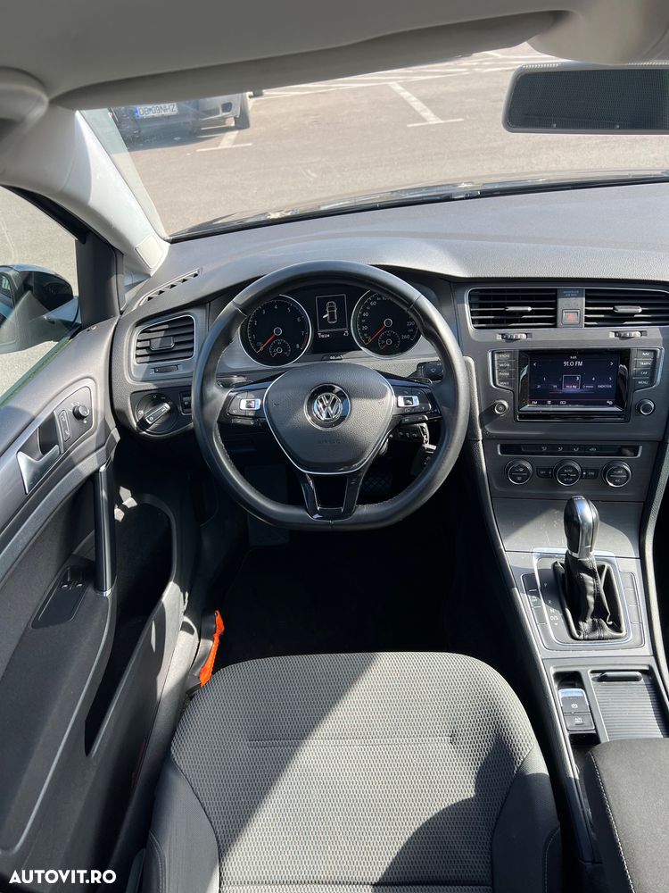 Volkswagen Golf 1.2 TSI BlueMotion Technology DSG Comfortline - 16