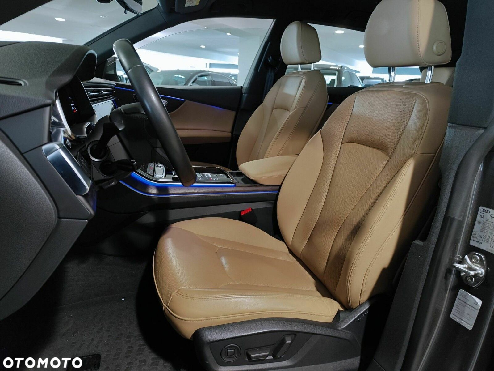 Audi Q8 - 15
