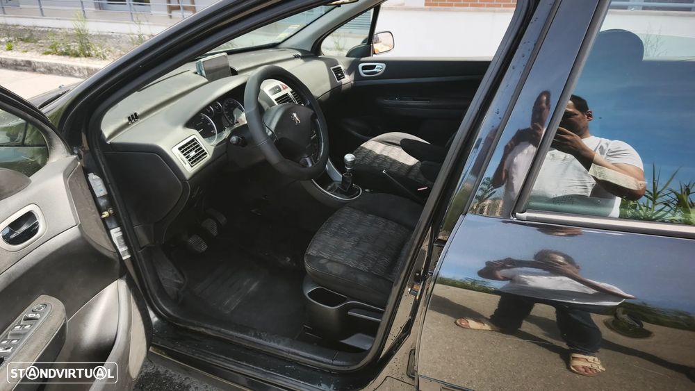 Peugeot 307 1.4 HDi Navtech - 7