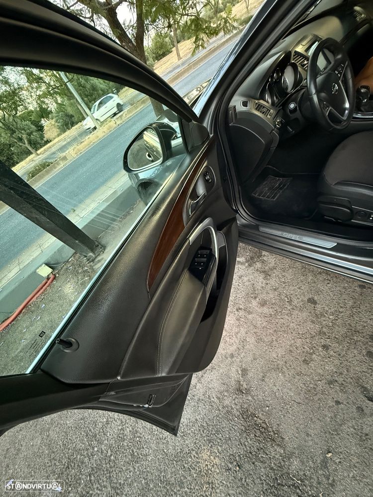 Opel Insignia 2.0 CDTI Sport AWD - 10
