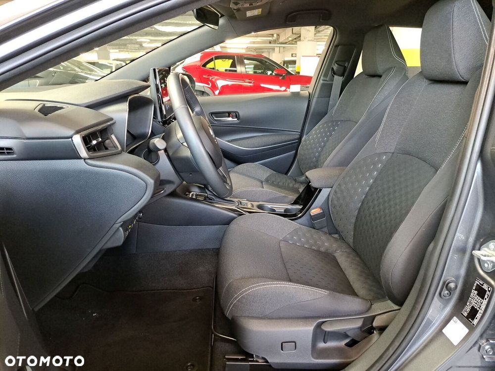 Toyota Corolla 1.8 Hybrid Comfort - 12