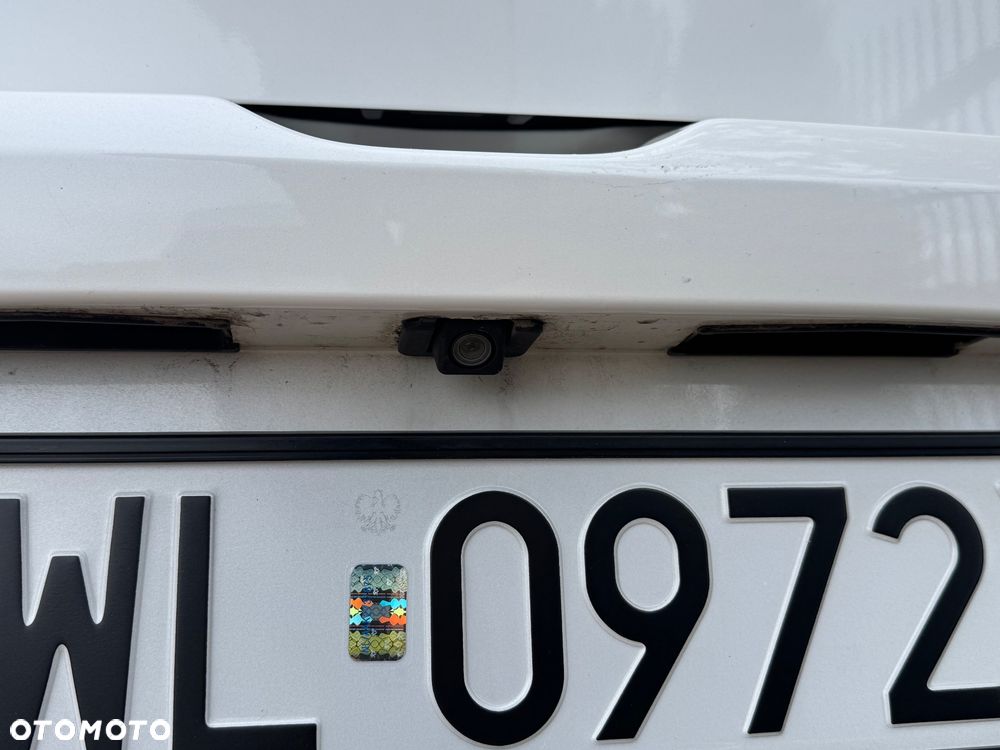 Mazda 2 - 15