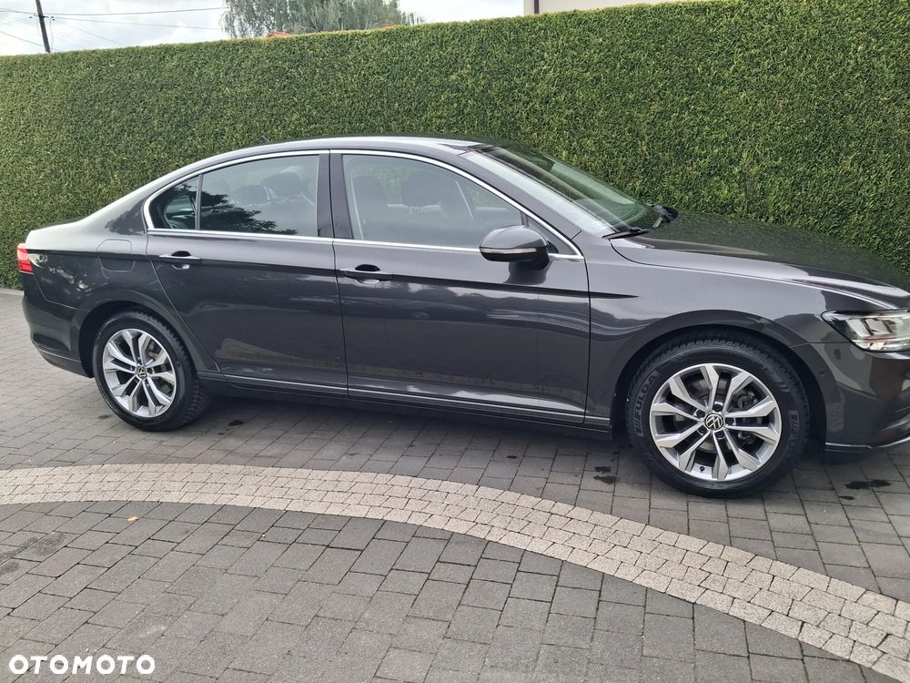 Volkswagen Passat 1.5 TSI EVO Business DSG - 4