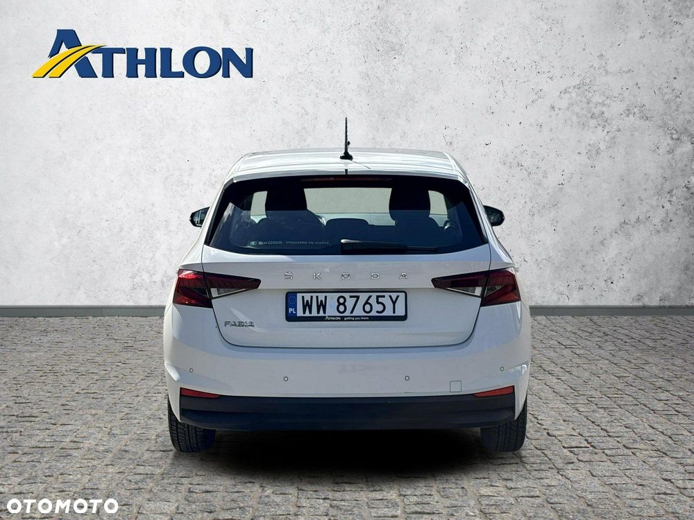 Skoda Fabia 1.0 Ambition - 4