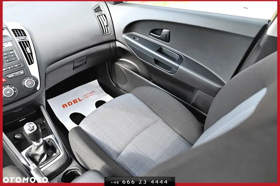 Kia Ceed 1.4 CVVT LX - 20
