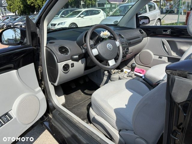 Volkswagen New Beetle 1.6 United - 15