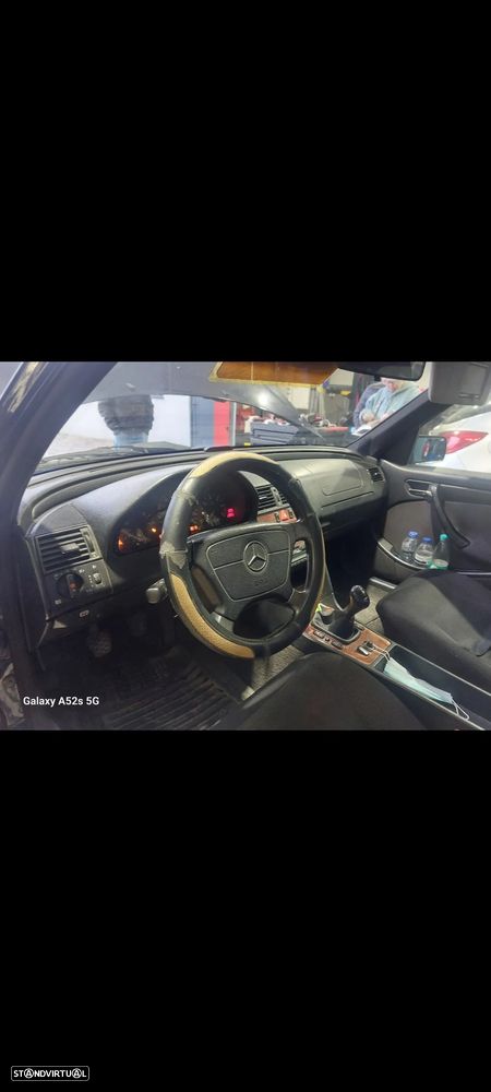 Mercedes-Benz C 200 - 7