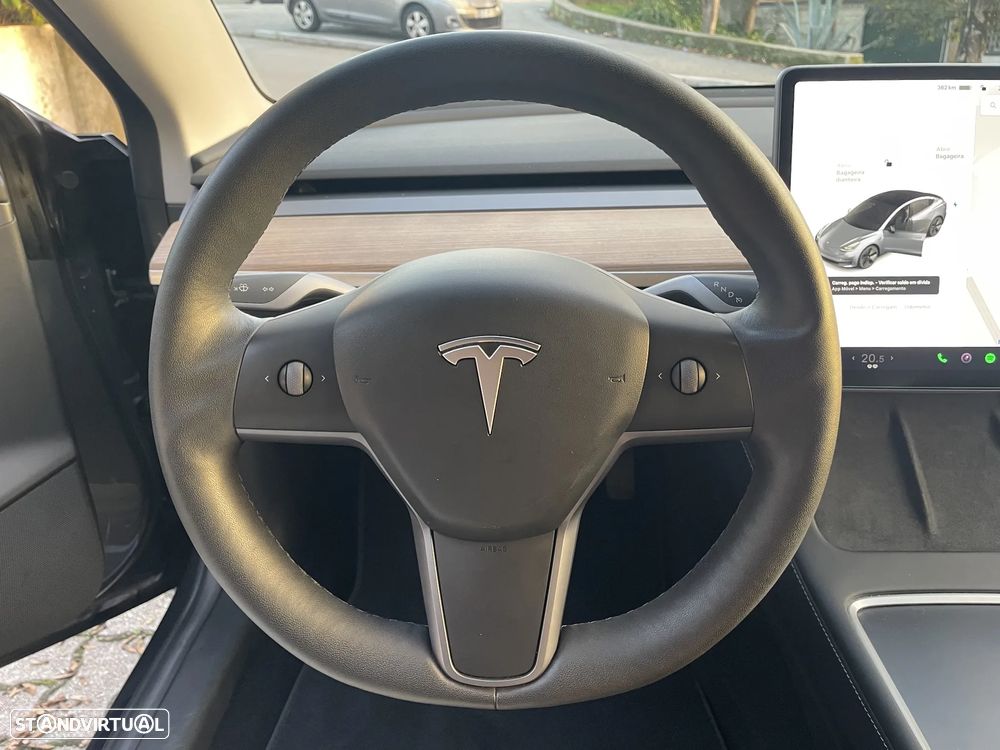 Tesla Model 3 RWD - 30