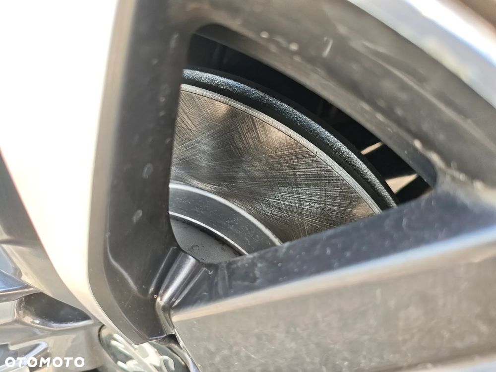 Peugeot 2008 BlueHDi FAP 120 STOP & START Allure - 33