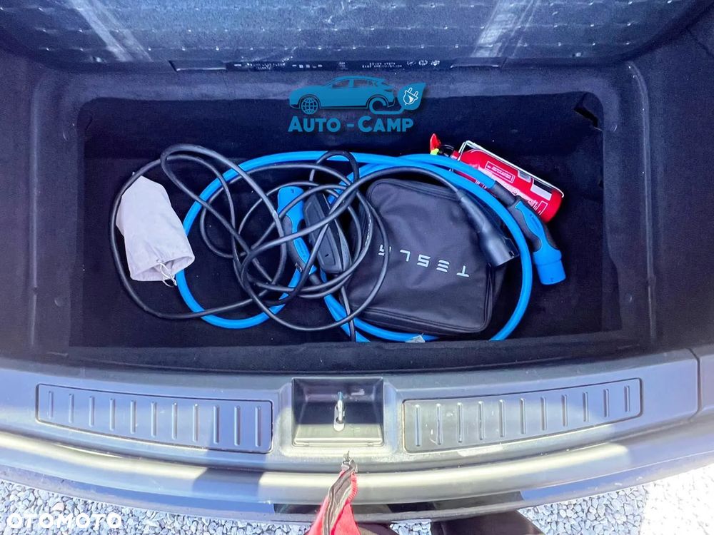 Tesla Model S 100D Allradantrieb Performance - 27